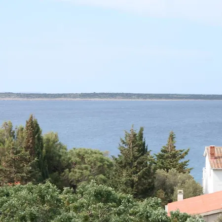 Apartment By The Sea Mandre, Pag - 6537 Kolan