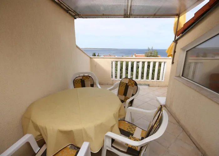 By The Sea Mandre, Pag - 6537 Kolan